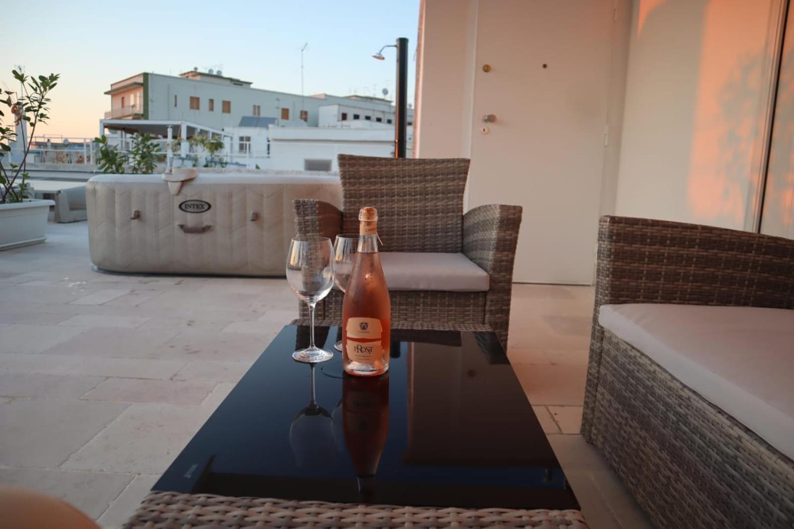 Il Pumo Apartment โลโกโรตอนโด ภายนอก รูปภาพ
