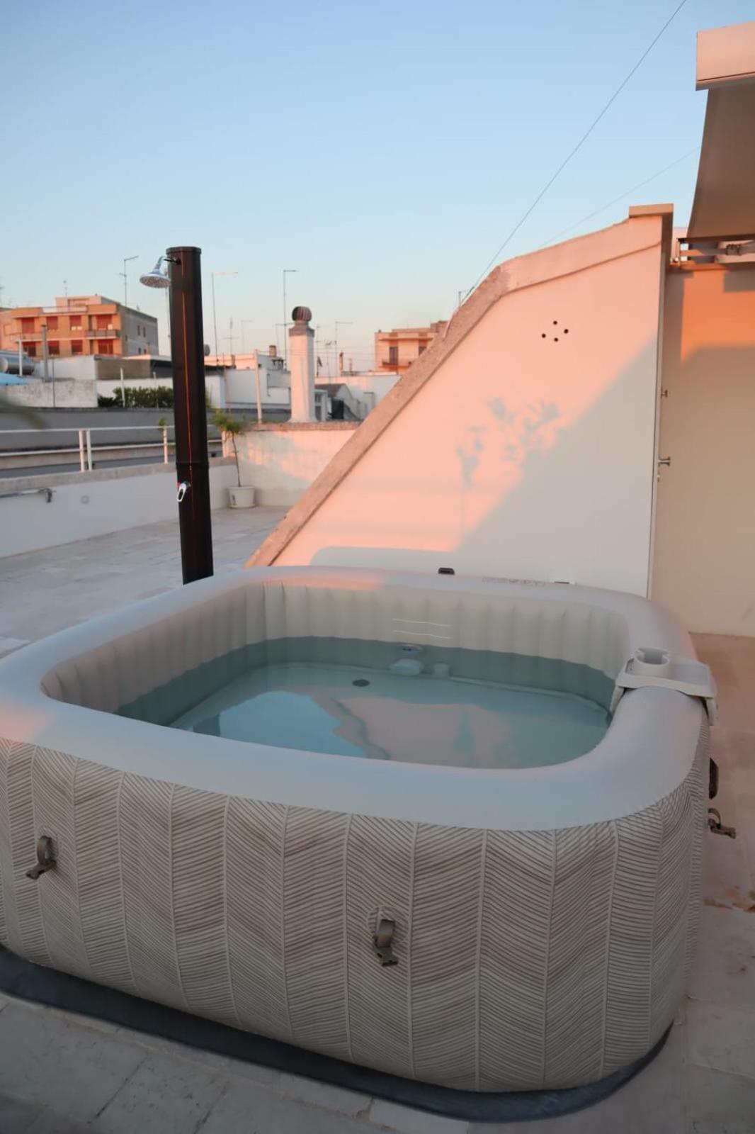 Il Pumo Apartment โลโกโรตอนโด ภายนอก รูปภาพ